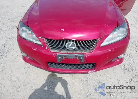 2015 Lexus Is 250C z USA, uszkodzony, nr VIN JTHFF2C27F2532942